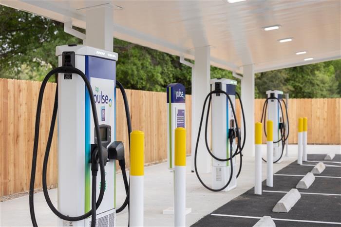  LAZ Collaborates with bp to Bring bp pulse Ultra-Fast Public EV Charging Hubs to 20 Cities Over Next Five Years 