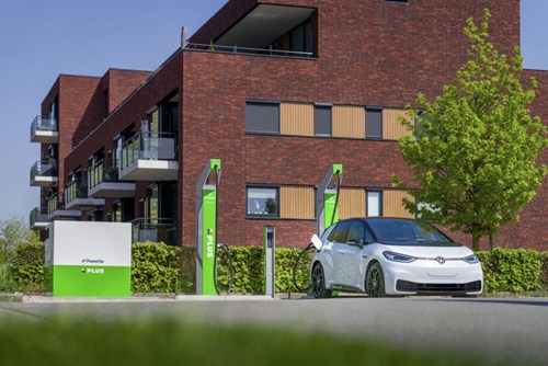 First fast charging location of PLUS in Klazienaveen