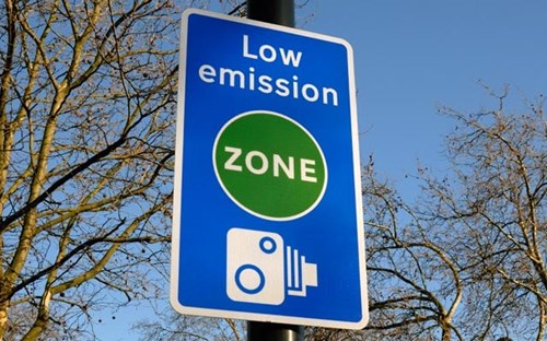 image of a sign for low emission zone